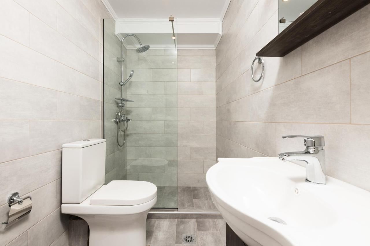 Diamanti Apartments Downtown Ліменас Екстер'єр фото