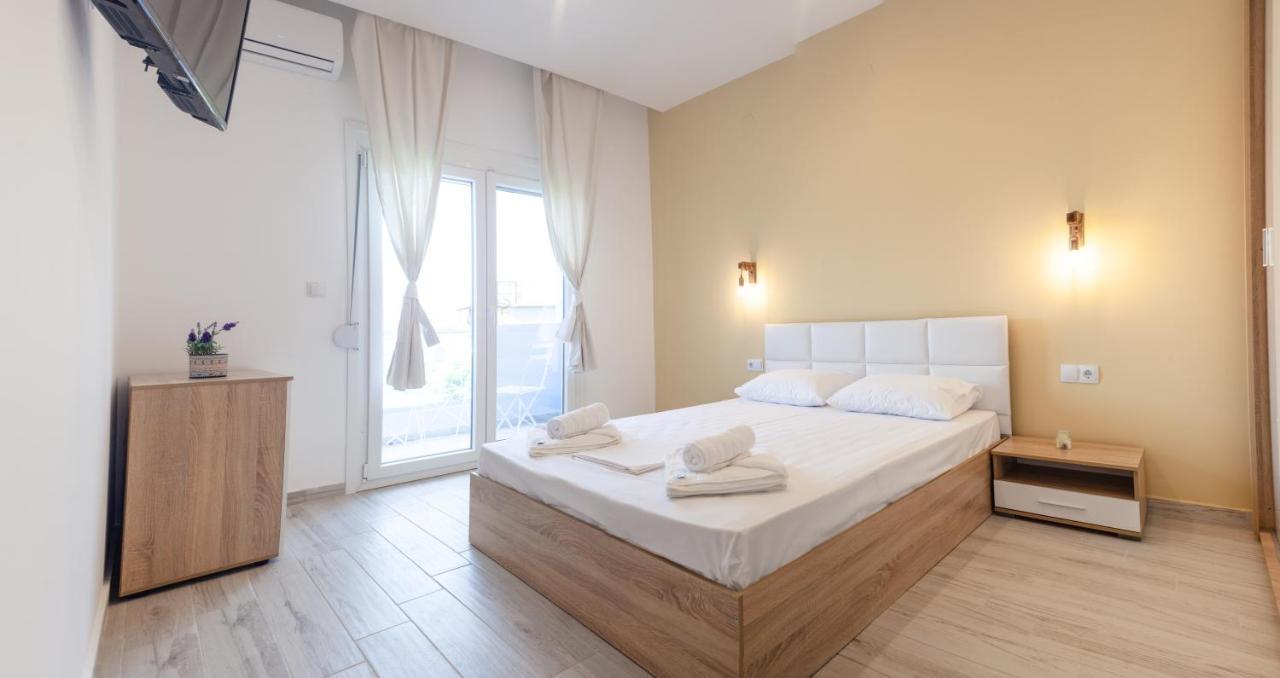 Diamanti Apartments Downtown Ліменас Екстер'єр фото